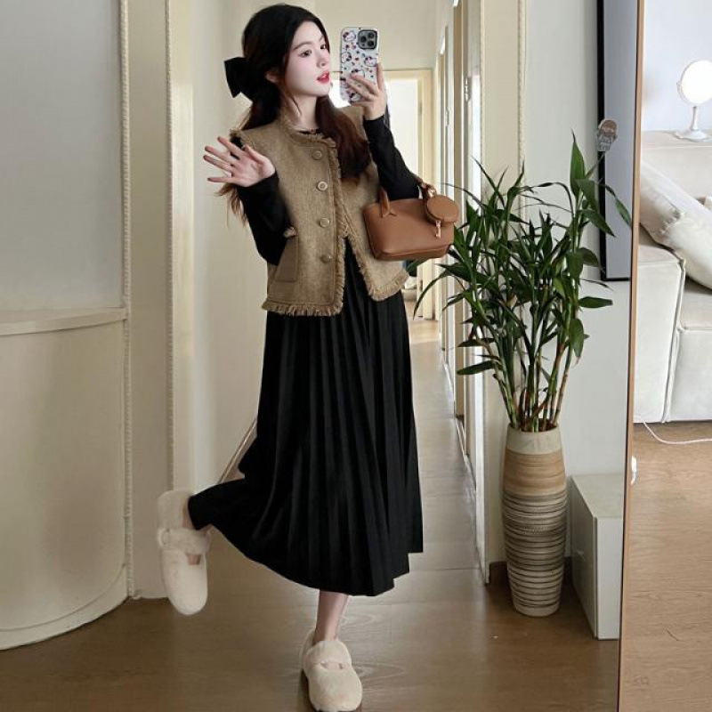 2025 신상품 한국산 임부복 가을 겨울 패션 기질 슬림 스몰 향수 스타일 조끼 + 원피스 세트