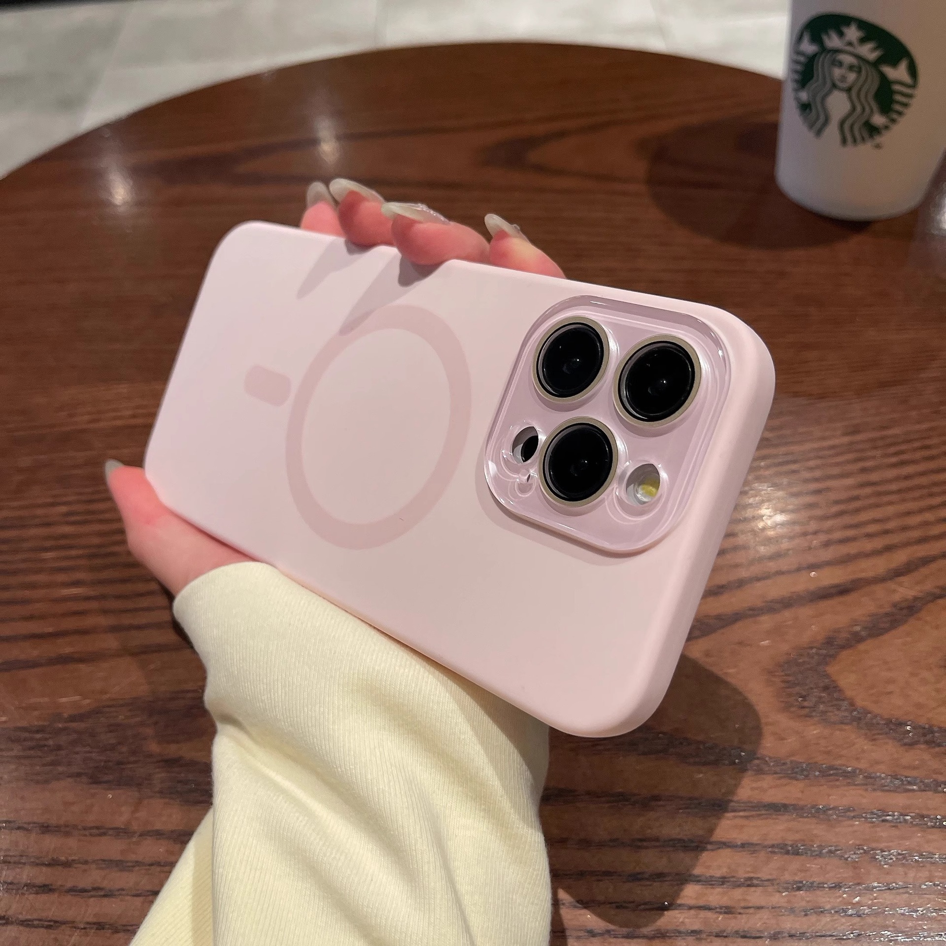 Ventana pequeña de color sólido simple succión magnética para iPhone 16ProMax funda para teléfono móvil 14 Apple 15 hombres y mujeres 13 todo incluido