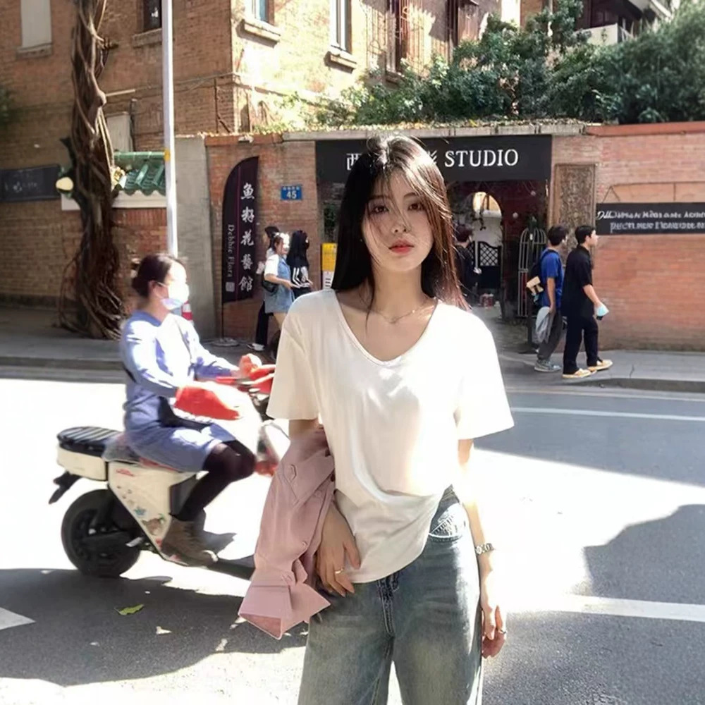慵懒正肩白色v领短袖t恤女夏季内搭打底衫宽松显瘦体恤上衣