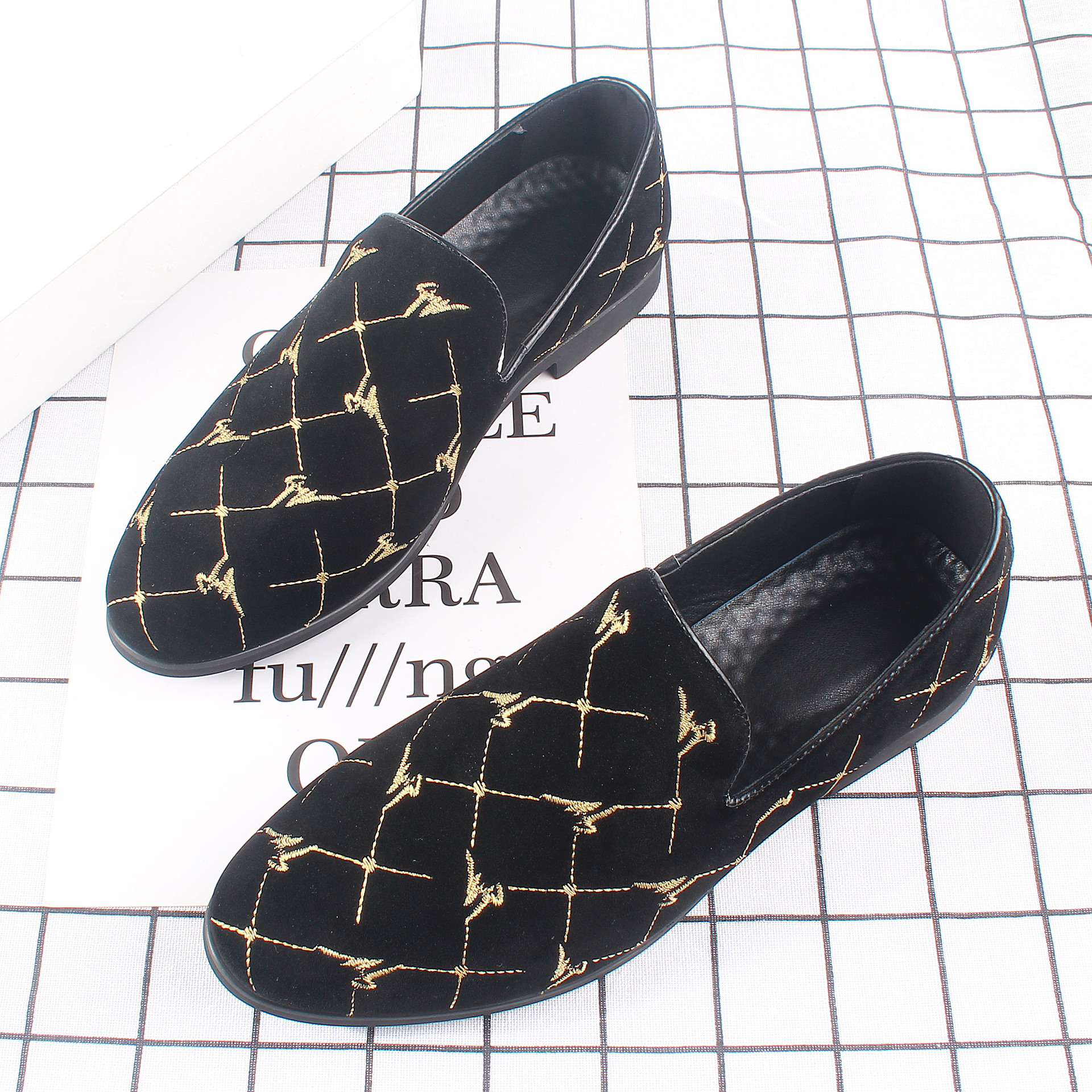 ��ʿƤЬ���ļ�͸����������һ�ŵſ�����Ь�¿��Ь����7923