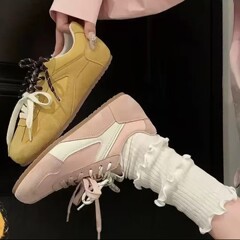 ソラインと同じタイプの韓国の女性の高さ ~ レトロなアヒルの靴は徳訓靴の女性の2025新型の阿甘靴の運動靴を持ちます。