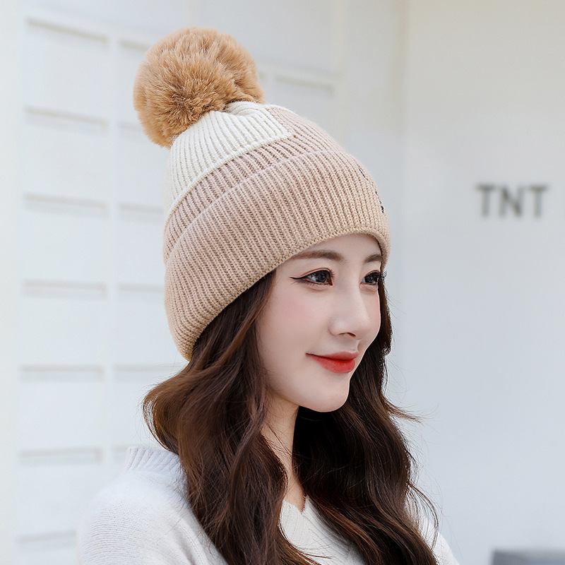 Women's Simple Style Color Block Embroidery Pom Poms Eaveless Wool Cap display picture 4