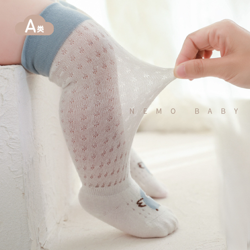 2024 verano nuevo bebé recién nacido calcetines ultrafinos no apretados pierna sin hueso dibujos animados lindo bebé calcetines largos de algodón