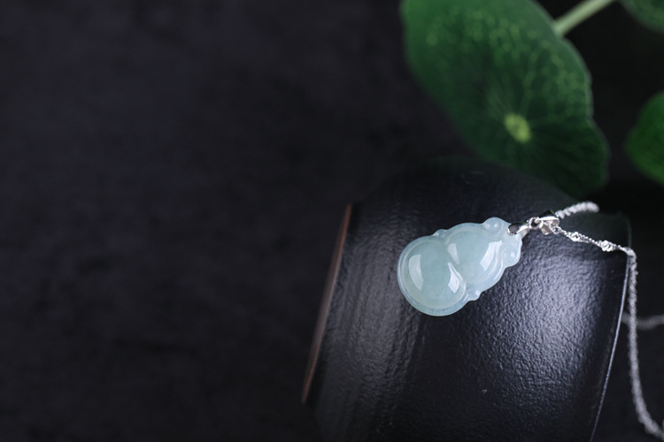 030103064翡翠葫芦吊坠项链. (9)