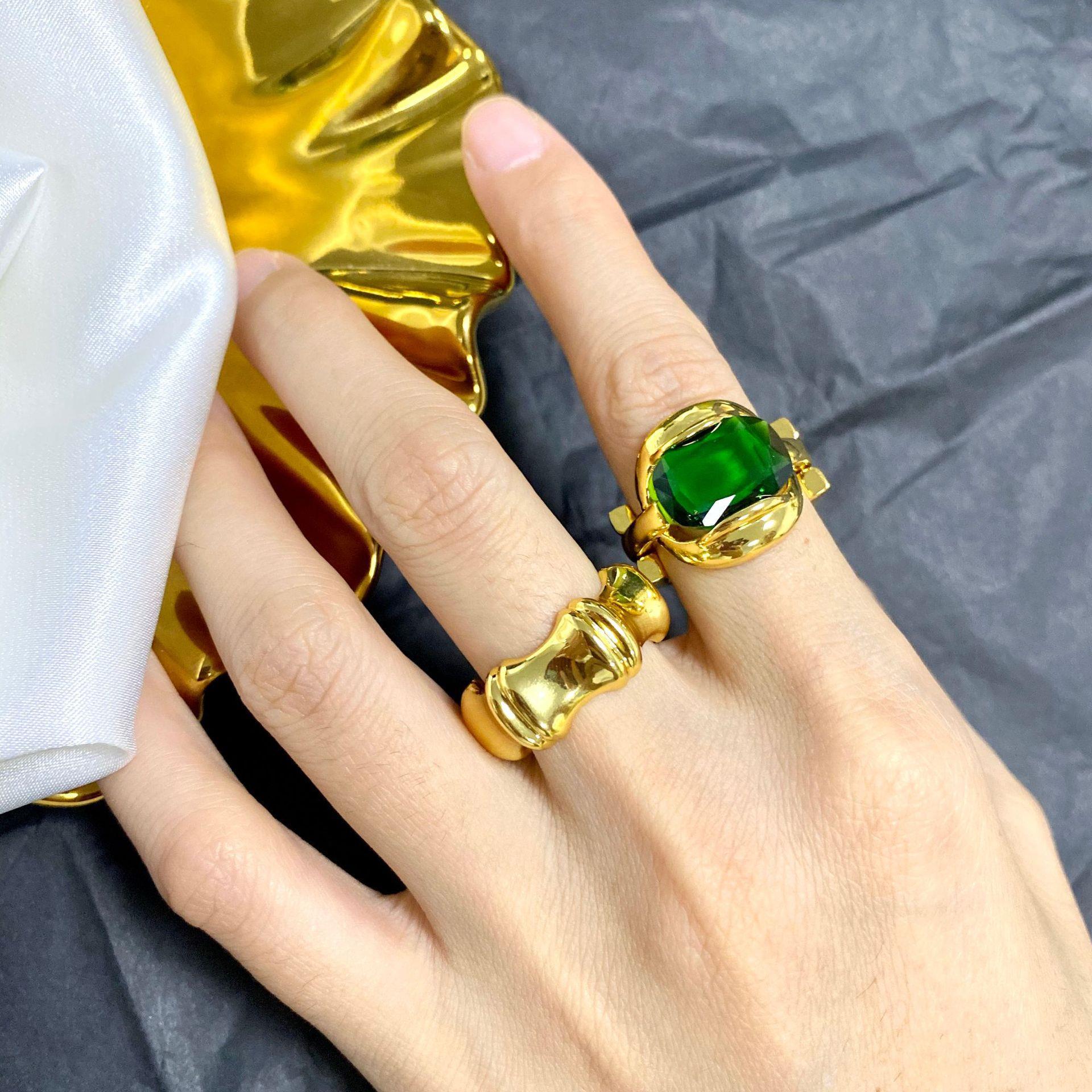 Retro Geometric Copper Inlay Zircon Rings