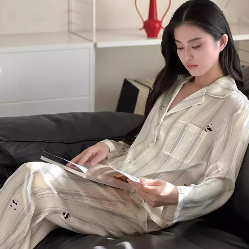 2025 New Japanese-Style Silk Cartoon Panda Simple Style Pajamas High-End Silk Loungewear