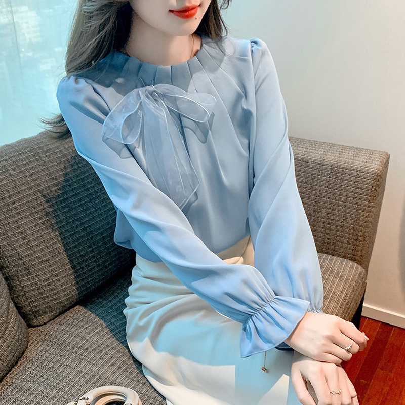 long-sleeve with bow