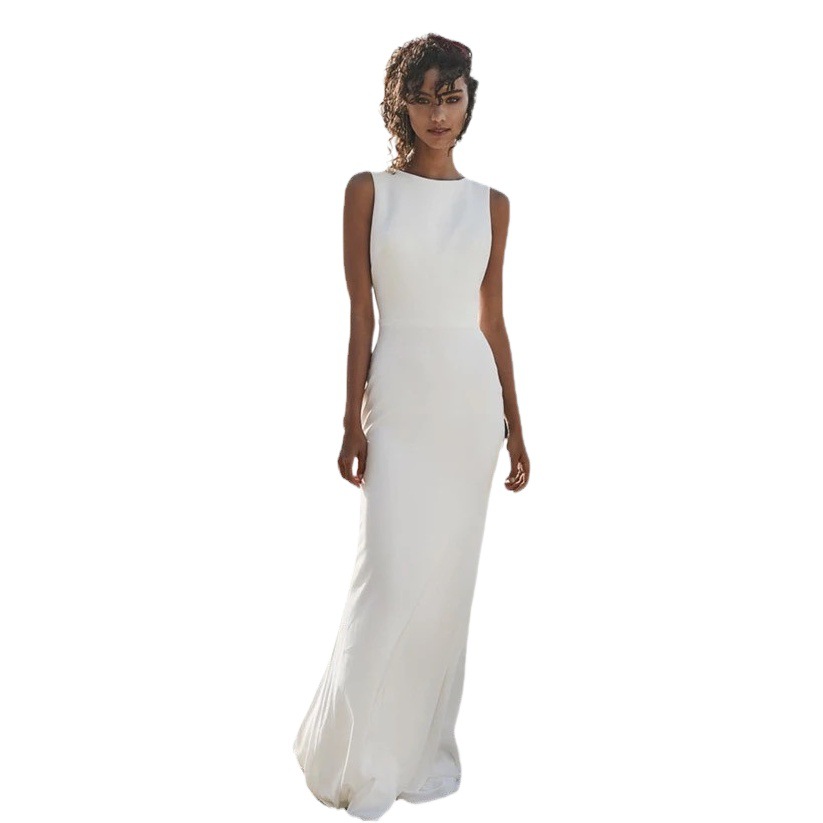 Amazon europeo y americano playa vestido de novia V espalda suave satén trapear barato vestido largo sirena vestido nupcial vestíbulo