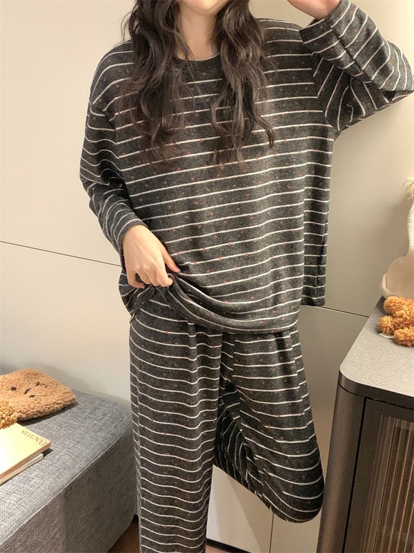 8819黄兰格2025春秋新款长开衫网红ins学生睡衣女休闲家居服官方|undefined