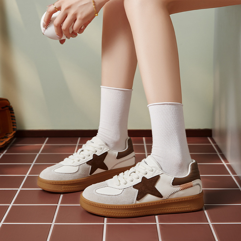 Zapatos de entrenamiento para mujeres 2025 nuevo otoño retro estrellas ballet Gump zapatos de skate casuales