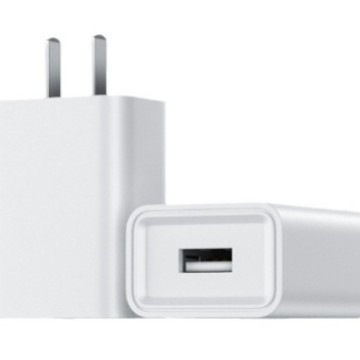 M3 5V1A认证 中规手机快速充电器氨化镓快充充电器