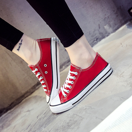  New Casual Matchable White Shoes for Couples Ins Summer Canvas Shoes for Women Students Skate Shoes A01