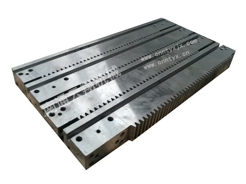 厂家直销齿轮齿条直线导轨轨道模型机械传动配件圆齿条圆轴