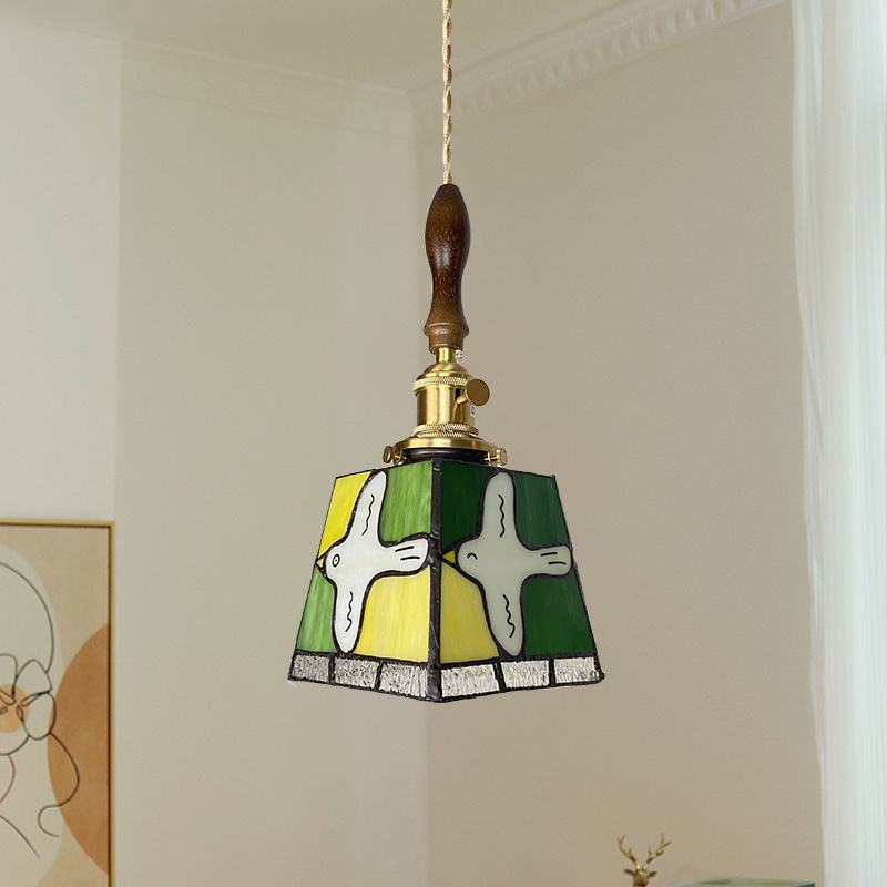 Color paloma de latón vidrio pequeño candelabro soldadura a mano ventana americana vintage ventana dormitorio cabecera lámpara de escritorio