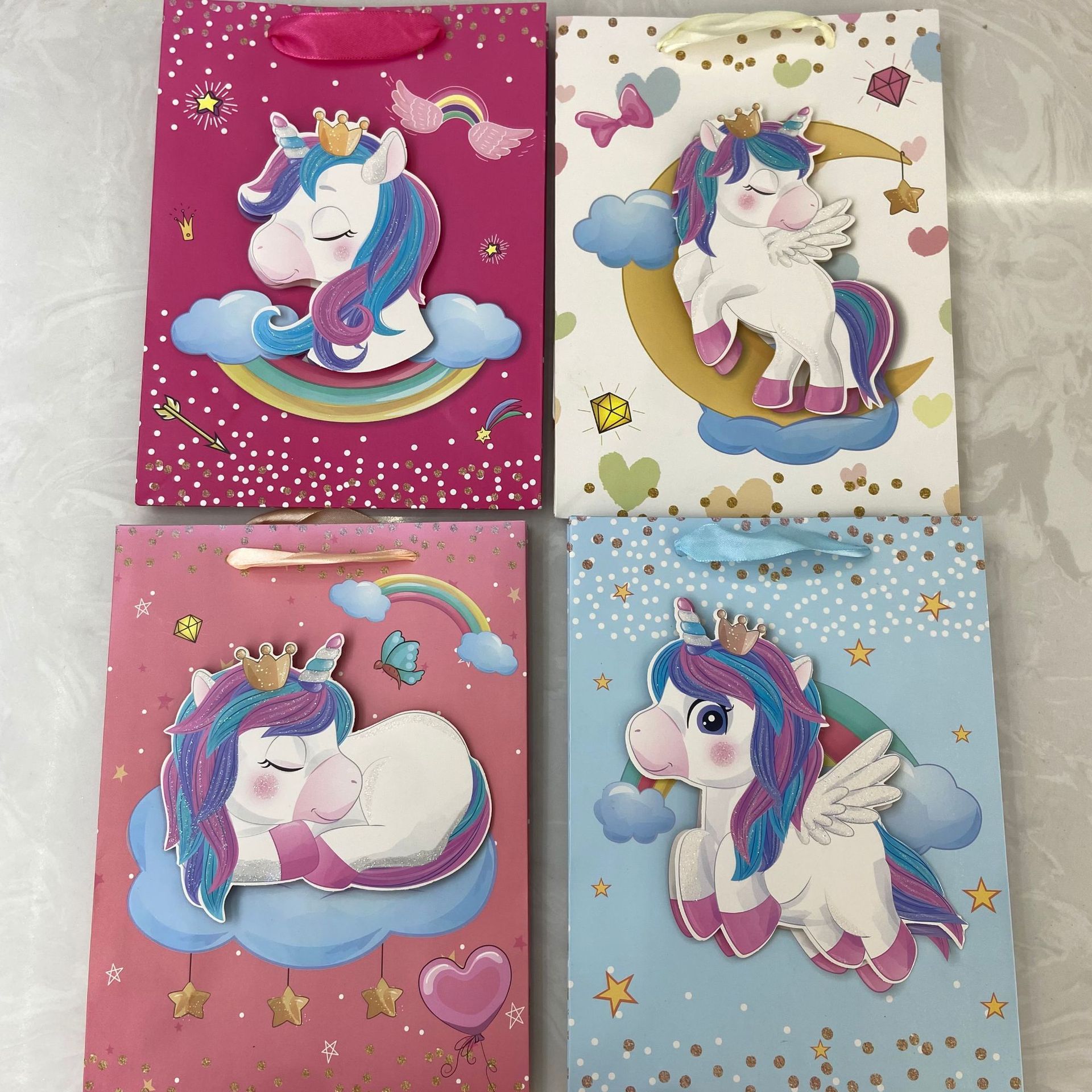 跨境礼品袋儿童生日伴手礼手提袋卡通可爱礼物包装袋