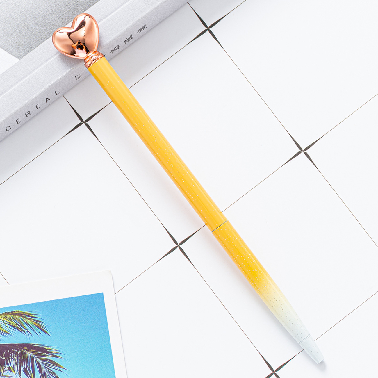 Amor en forma de bolígrafo al por mayor bolígrafo de metal creativo regalo publicitario impresión LOGO amor bolígrafo