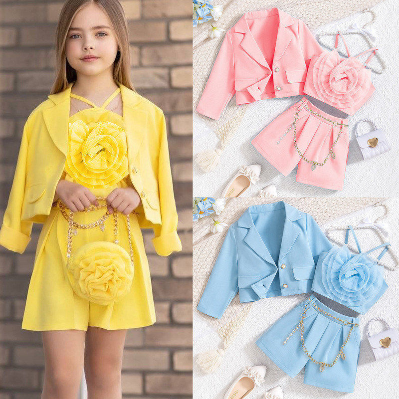 25 Amazon European and American Spring and Autumn New Girls' Outfit Set, Long-Sleeve Jacket with Floral Inner Layer and Shorts, Three-Piece Set Wholesale 25 Amazon European and American Spring and Autumn New Girls' Outfit Set, Long-Sleeve Jacket with Floral Inner Layer and Shorts, Three-Piece Set Wholesale