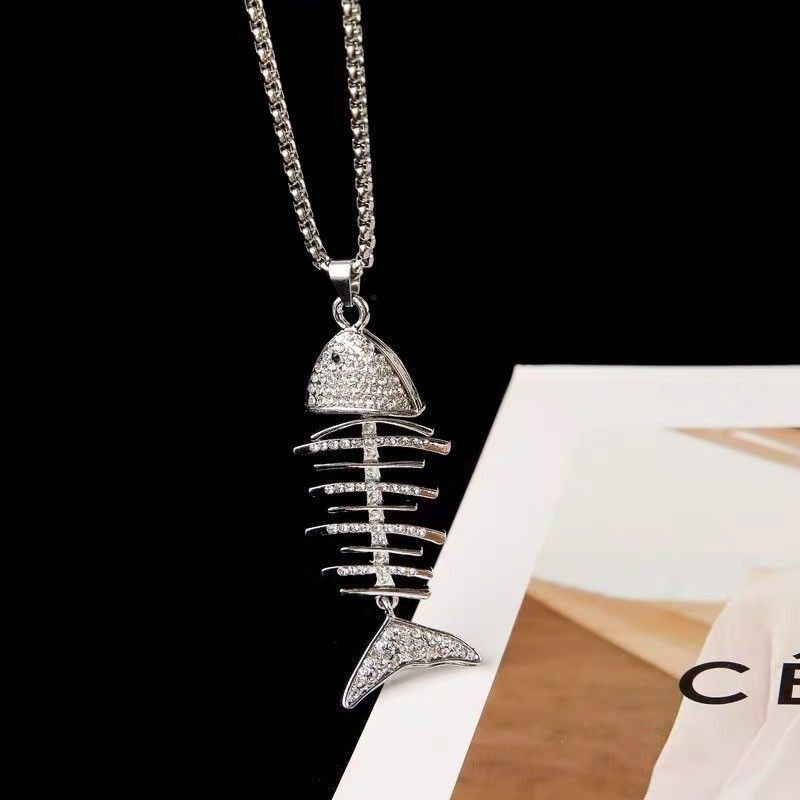 Korean Style Fashionable Elegant Fashion Diamond-encrusted Fish Bone Necklace Ins Personalized Simple Long Woolen Chain Pendant Pendant