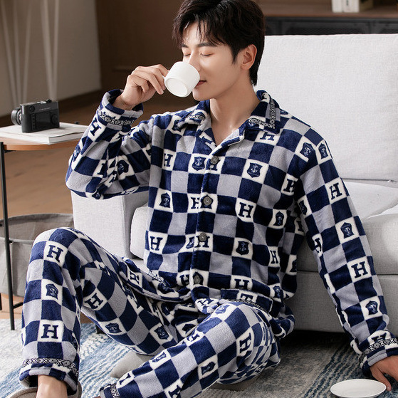 Autumn and winter coral fleece pajamas men's middle-aged and elderly men's cardigan flannel fleece-lined warm casual home clothes suit Autumn and winter coral fleece pajamas men's middle-aged and elderly men's cardigan flannel fleece-lined warm casual home clothes suit