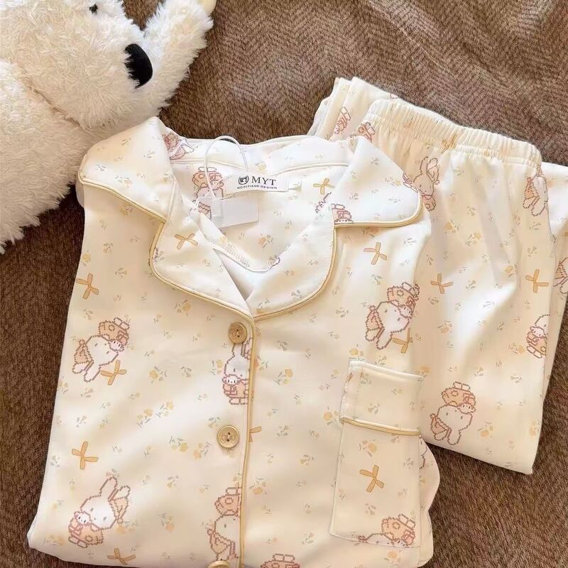 Japanese-style bowknot floral print girls' pajama set, made of warm and thick fleece, suitable for wearing as loungewear in winter Japanese-style bowknot floral print girls' pajama set, made of warm and thick fleece, suitable for wearing as loungewear in winter