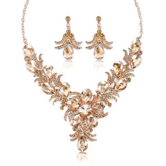 2022歐美合金鎖骨鏈項鍊耳環套裝女宮廷氣質歐美復古彩色花朵水晶