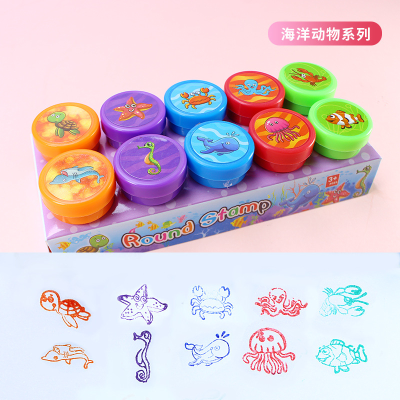 Sello de la mano de los niños de dibujos animados pequeño sello al por mayor todo tipo de animales creativos Navidad princesa maestro comentario recompensa sello