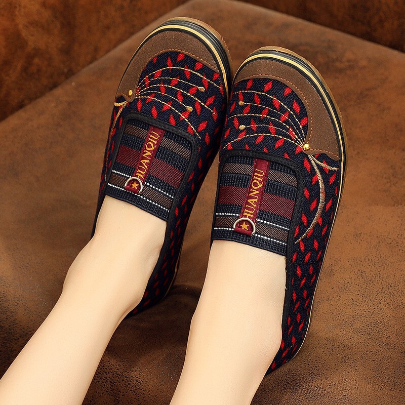 Old Beijing Cloth Shoes Women's Shoes Spring New Flat Bottom Field Casual Single Shoes for Middle-aged and Elderly Working Cloth Shoes Old Beijing Cloth Shoes Women's Shoes Spring New Flat Bottom Field Casual Single Shoes for Middle-aged and Elderly Working Cloth Shoes