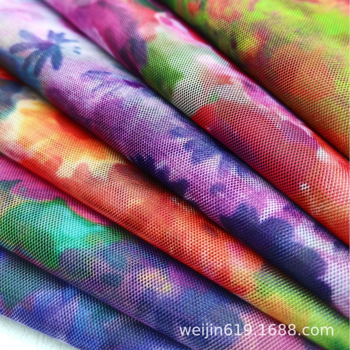 厂家优惠直销批发经编数码印花网眼布礼服睡衣休闲服装针织面料