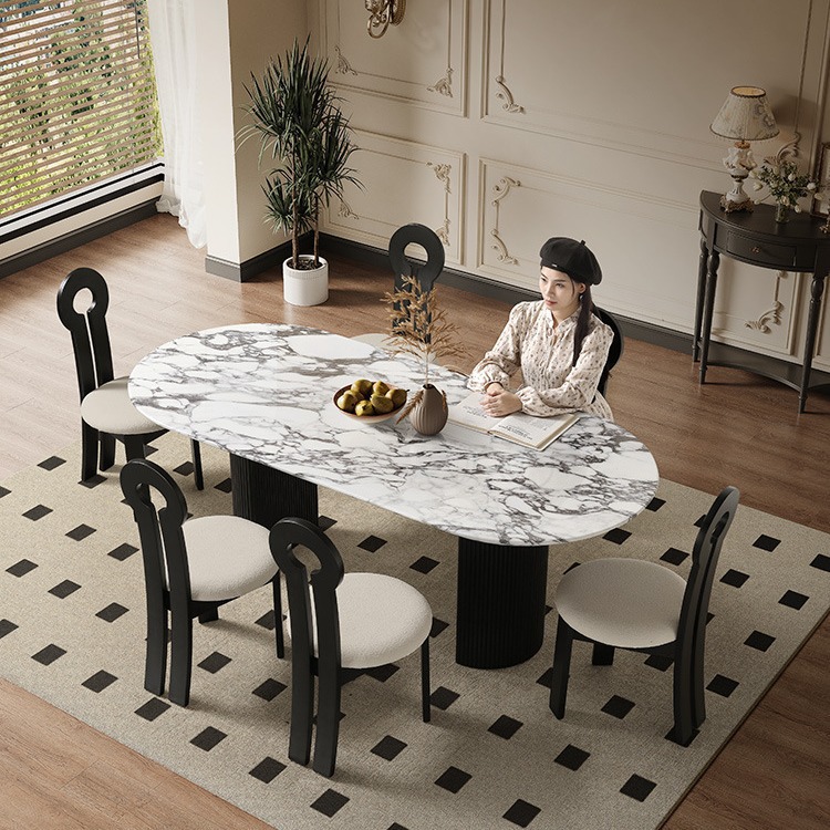 Sillas de comedor de madera maciza retrógrada francesa sillas de respaldo caseras sillas de viento silenciosas de estilo medieval sobre mesa y sillas de restaurante de hotel de lujo image 5