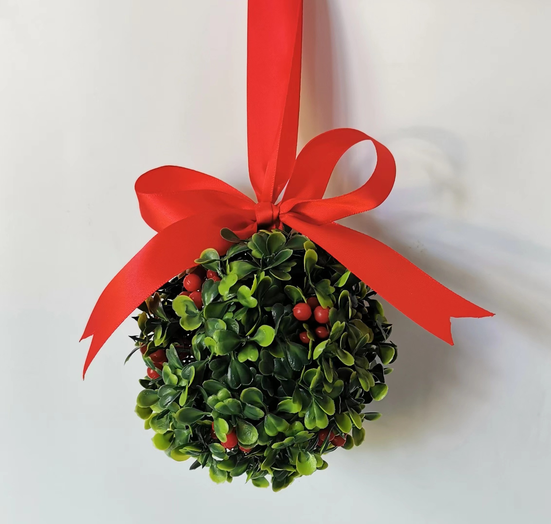 Fuente de la fábrica simulación planta verde simulación muérdago hogar decoraciones de la boda adornos colgantes de pared muérdago