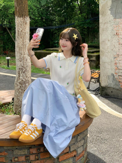 ドレスレディース2025夏新作着用年齢軽減ポロカラーセーターTシャツブルーロングスカート2点セット|undefined