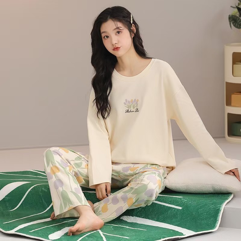 パジャマの女性の長袖のズボンの少女の甘くてかわいいアニメの女性の部屋の服のスーツの春と秋は外に着ることができます。|undefined