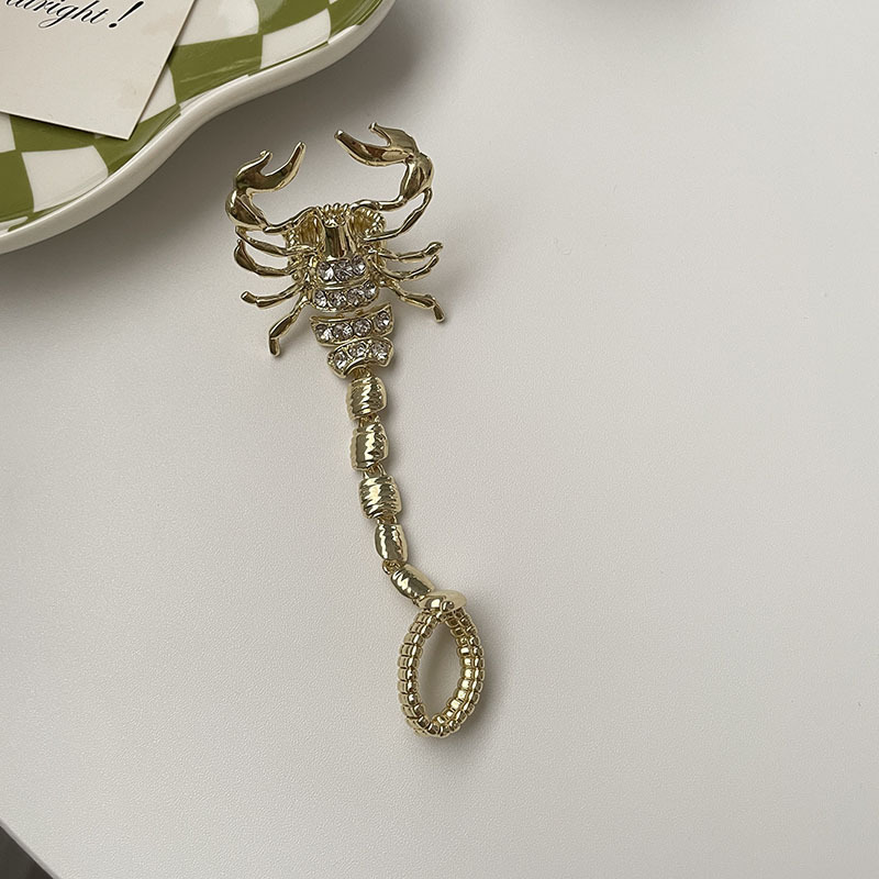 Fashion Lobster Alloy Rhinestone Womenu0027S Rings