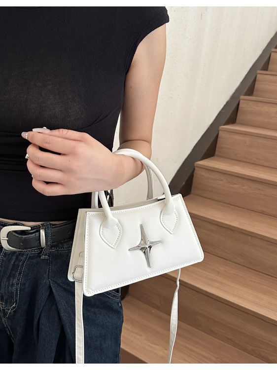 Minimalist 2023 Summer New Arrival Trendy Casual Commute Shoulder Top Handle Small Square Bag for Women
