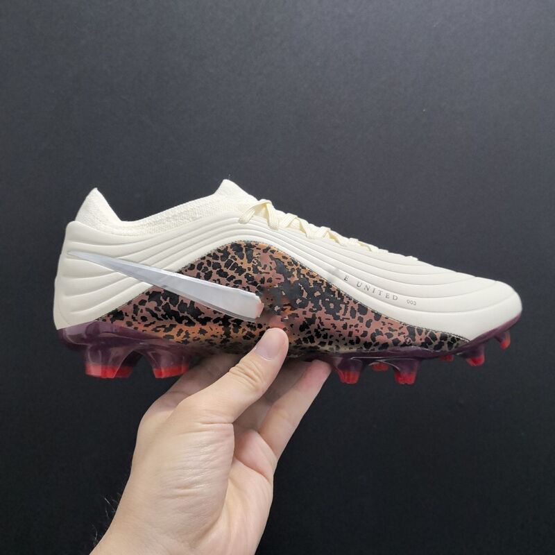 Legendary 11 football boots Tiempo Maestro long-studded FG youth practical soccer shoes for grass field sports training Legendary 11 football boots Tiempo Maestro long-studded FG youth practical soccer shoes for grass field sports training