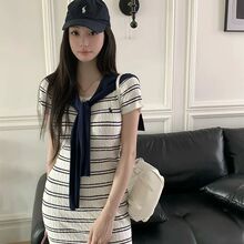 纯欲辣妹配披肩短袖条纹针织连衣裙女夏季新款修身显瘦条纹包臀裙