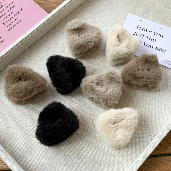 Korean Style Autumn and Winter New Plush Cat Ear Grab Clip Cute Women's Bangs small size Hairpin Stereo Clip Hair Grab Hair Accessories