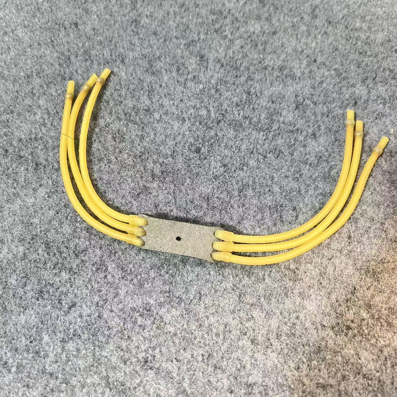 카드 3 장, 주식 6 장, 3050 (1 쌍)