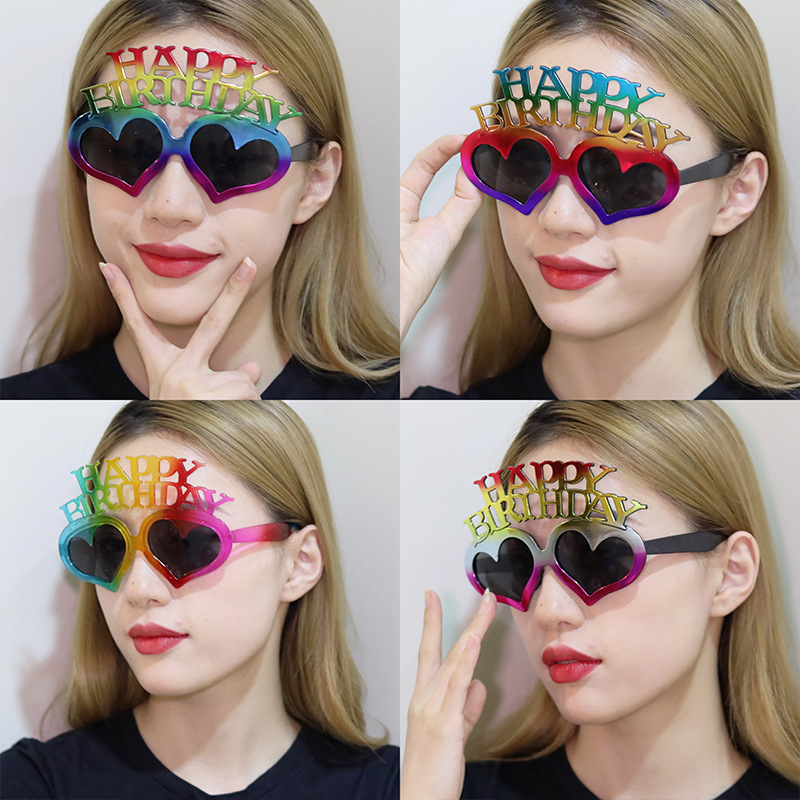Lentes Decorativos de Cumpleaños con Corazón Plástico ABS Decorativo para Fiesta de Cumpleaños y Fotos image 1