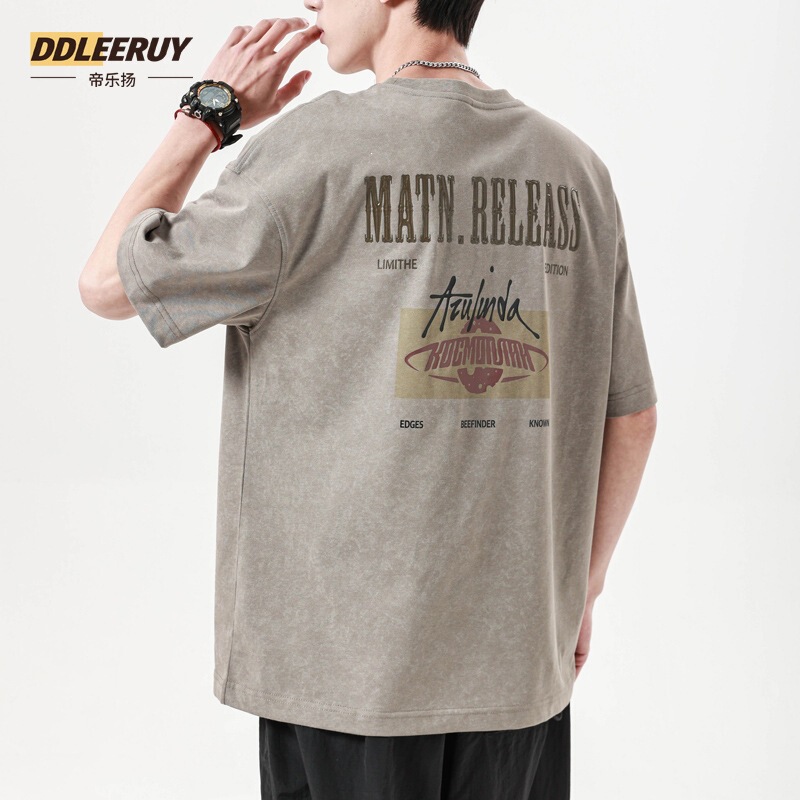 2026 Summer New Style Retro Printed Short-Sleeved T-Shirt for Men, Loose Casual Thin Top, Half-Sleeved T-Shirt for Men 2026 Summer New Style Retro Printed Short-Sleeved T-Shirt for Men, Loose Casual Thin Top, Half-Sleeved T-Shirt for Men