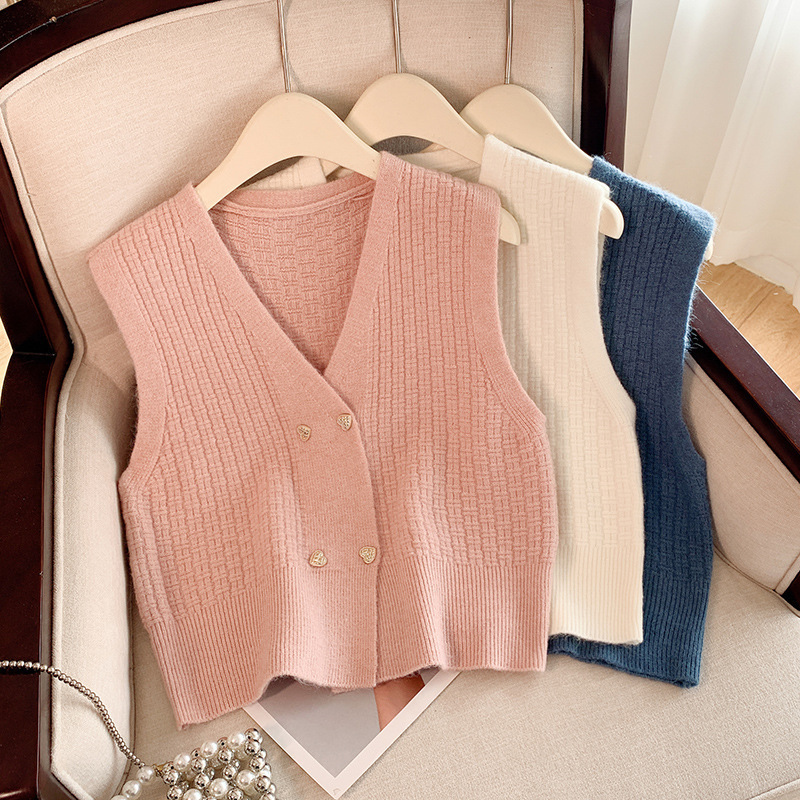 Double-breasted V-neck knitted cardigan vest for women Spring and Autumn New loose vest outer sweater waistcoat Double-breasted V-neck knitted cardigan vest for women Spring and Autumn New loose vest outer sweater waistcoat