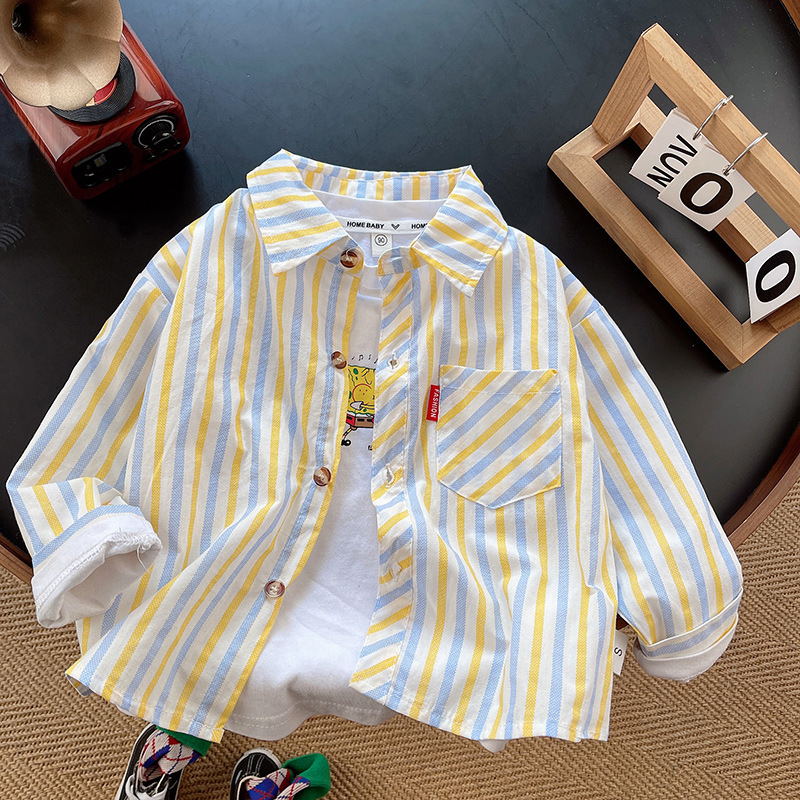 Camisas de mangas largas para niños primavera y otoño 2025 nueva ropa de otoño para hombres camisa cardigan de otoño abrigo delgado