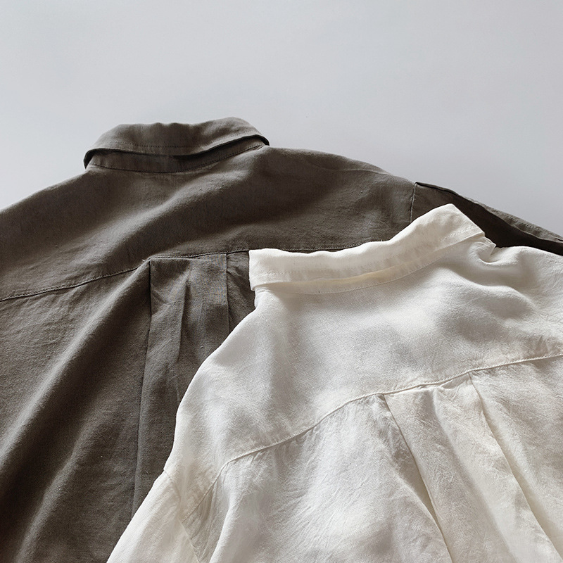 Camisa delgada de algodón liso verano fresco para niños 2024 niños y niñas estilo coreano camisa de manga corta personalizada ropa para niños de moda