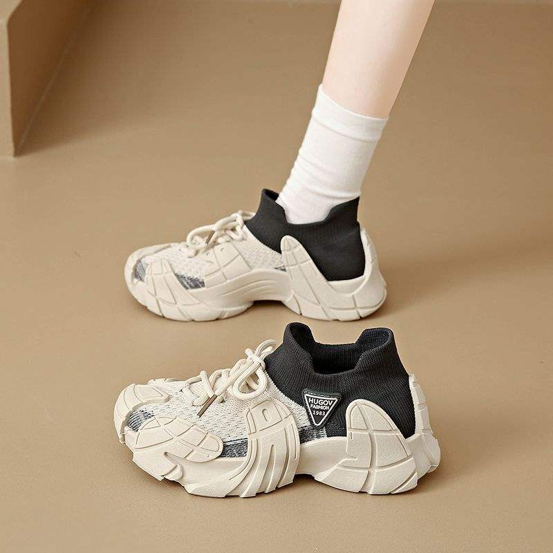 工作劳保鞋女2025新款新式防砸防刺穿女士轻便透气时尚钢包头