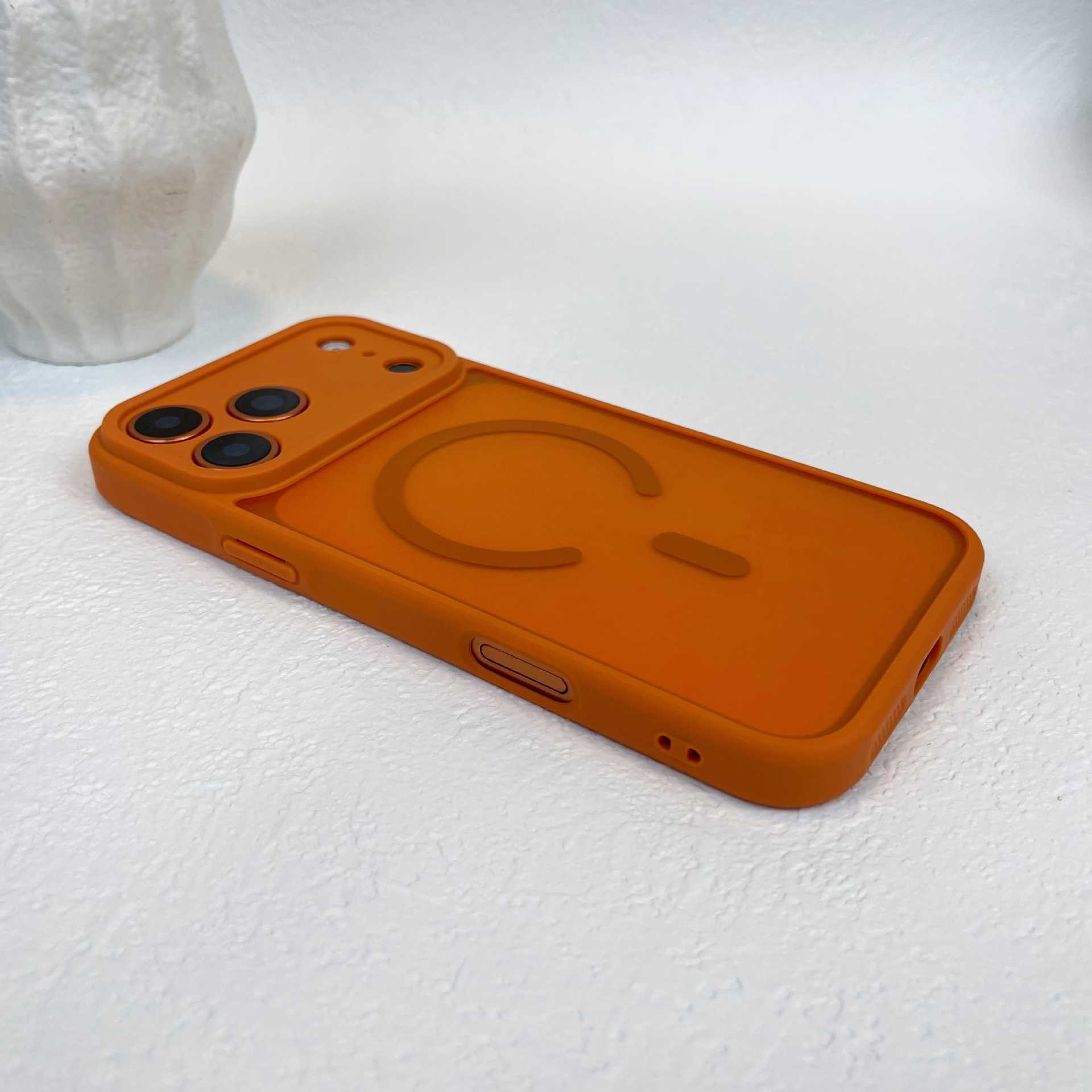 适用iPhone18promax手机壳肤感磨砂磁吸精孔防摔苹果17高级保护套