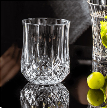 Glass creative wineglass for whiskey for home use