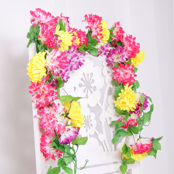 Qingming Festival sacrifice grave sweeping plastic flower simulation…