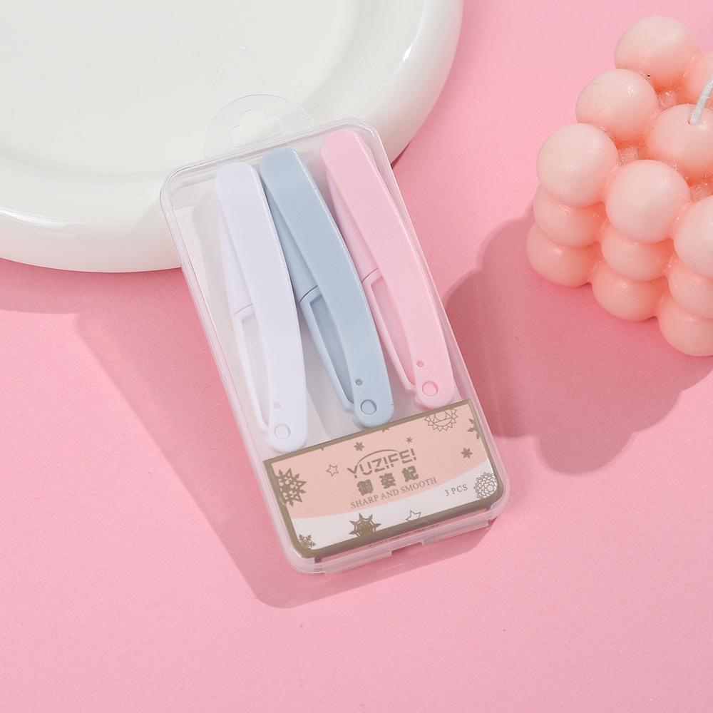 Mini cuchillo de cejas para mujeres herramientas de maquillaje para principiantes anti-racazos plegables cuchillo de cejas macro conjunto de cuchillas