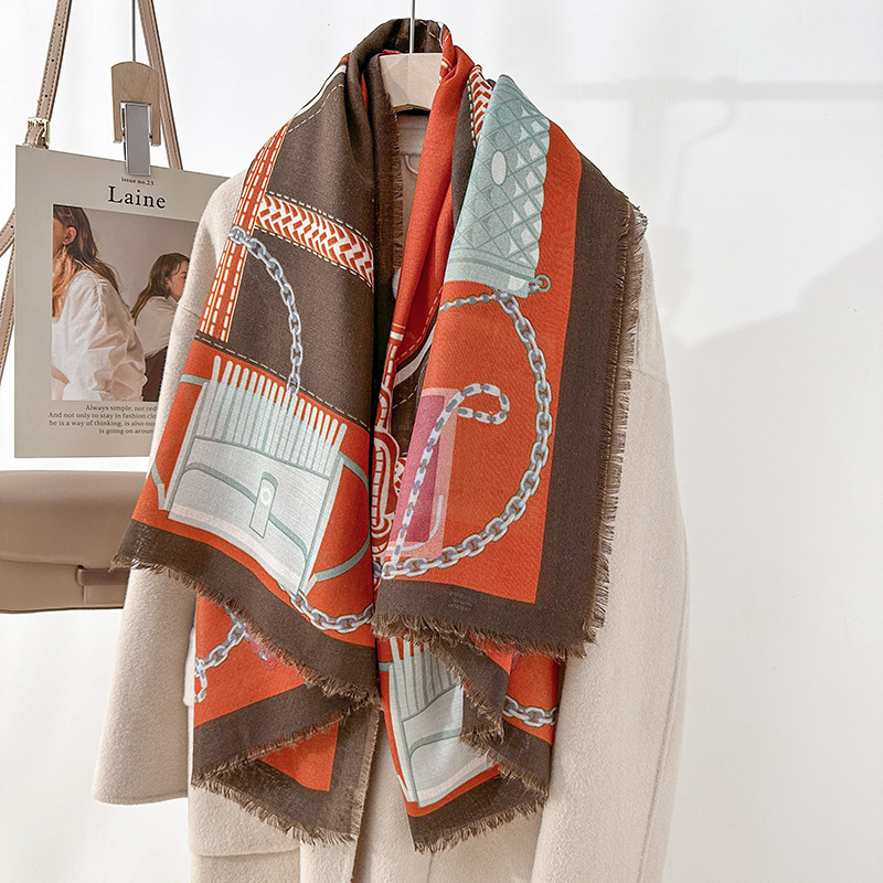 Tendencia de moda primavera y otoño regalos de vacaciones de madres delgados bufandas cuadradas de barbas cortas coreanas de nicho de alta calidad chal retro
