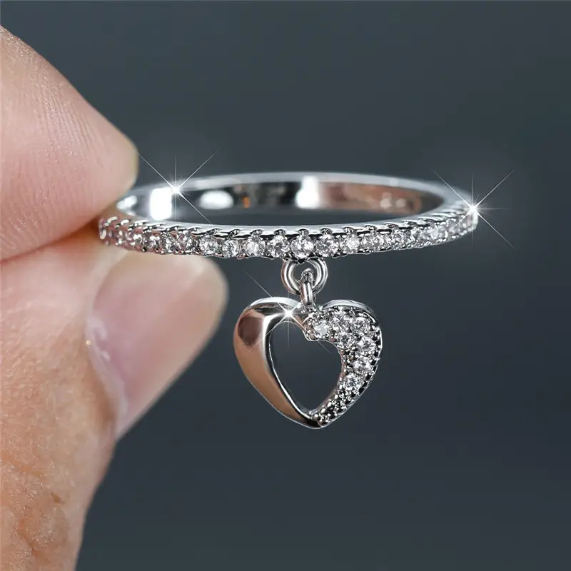 universal ring heart shaped